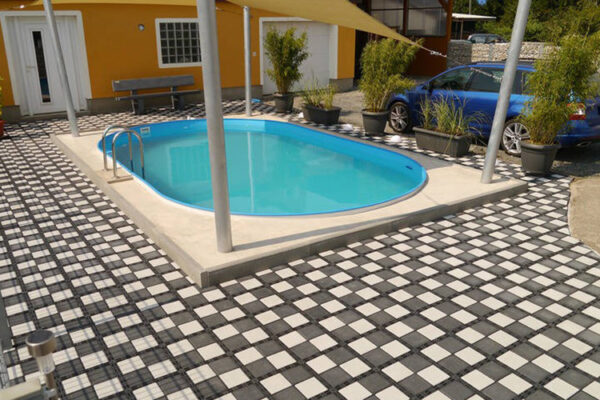 Pool_Arzberg_02_800x500px Pool_Arzberg_02_800x500px